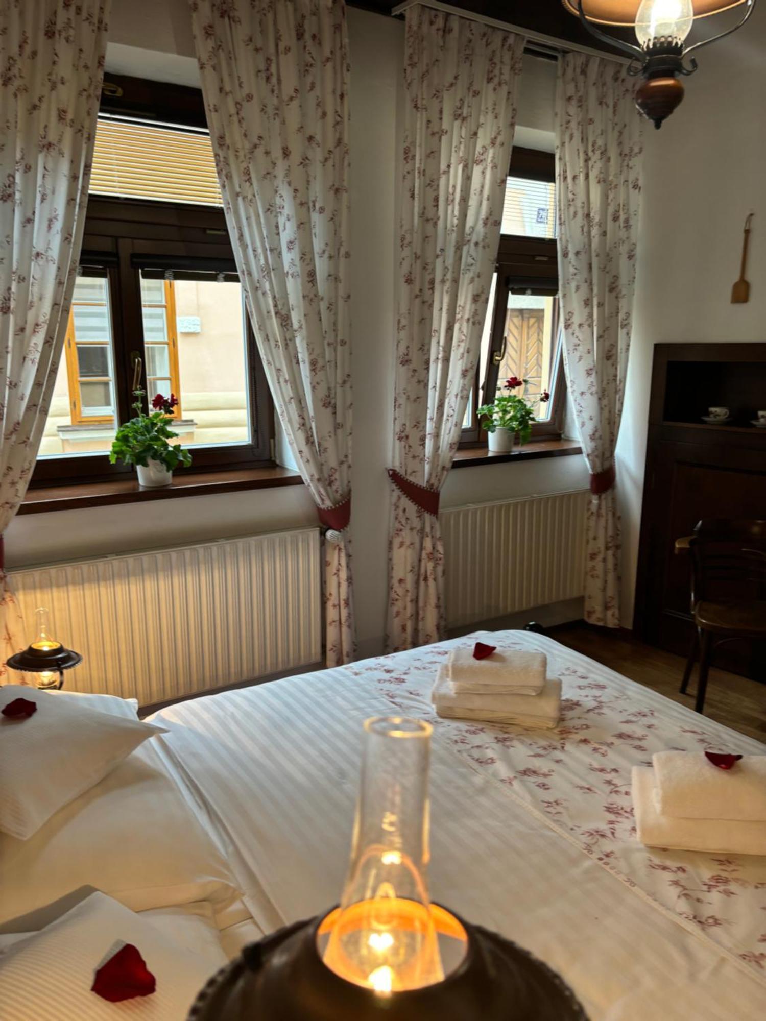 Penzion Pohadka Třeboň Exteriör bild